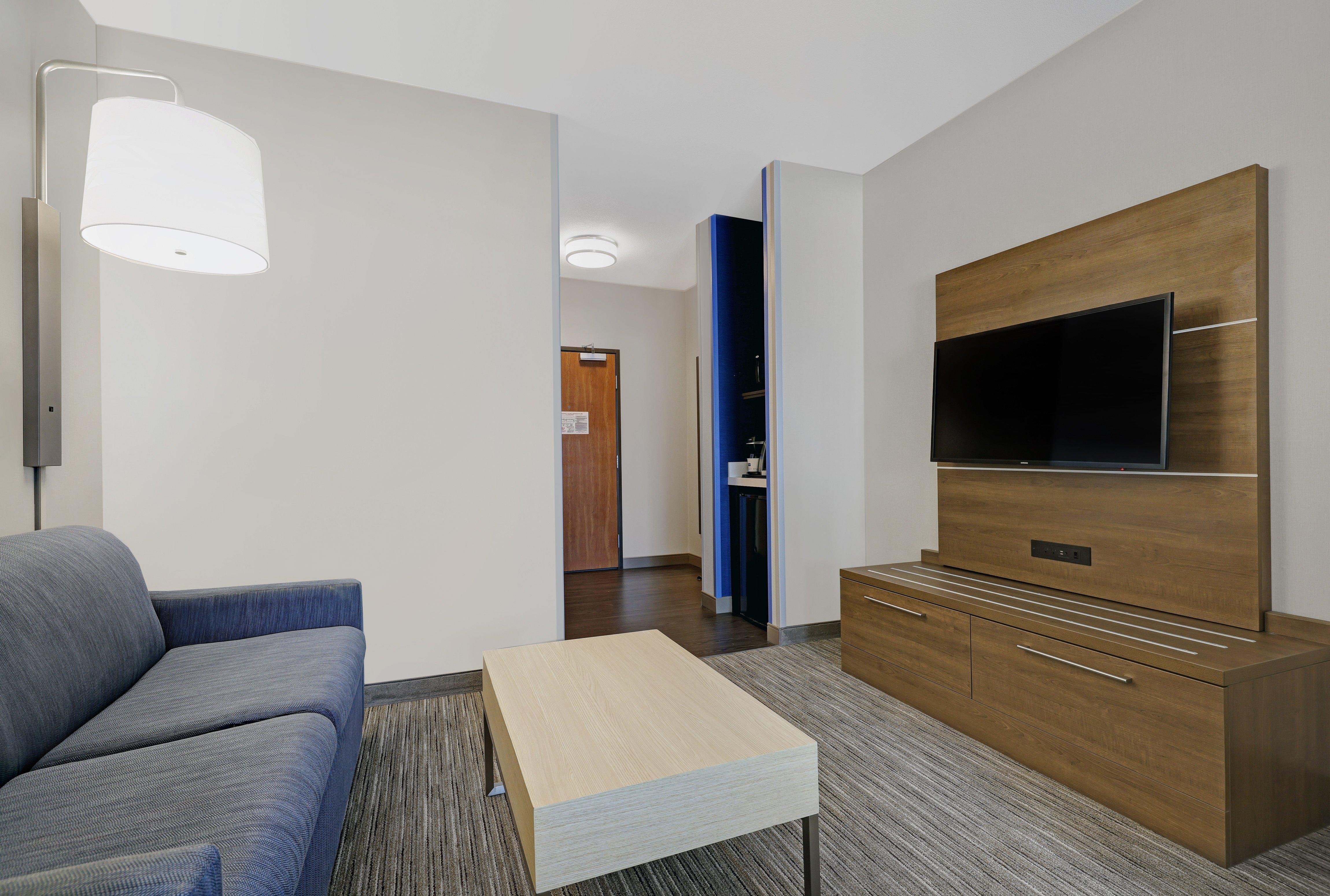 Holiday Inn Express Newport By Ihg Εξωτερικό φωτογραφία