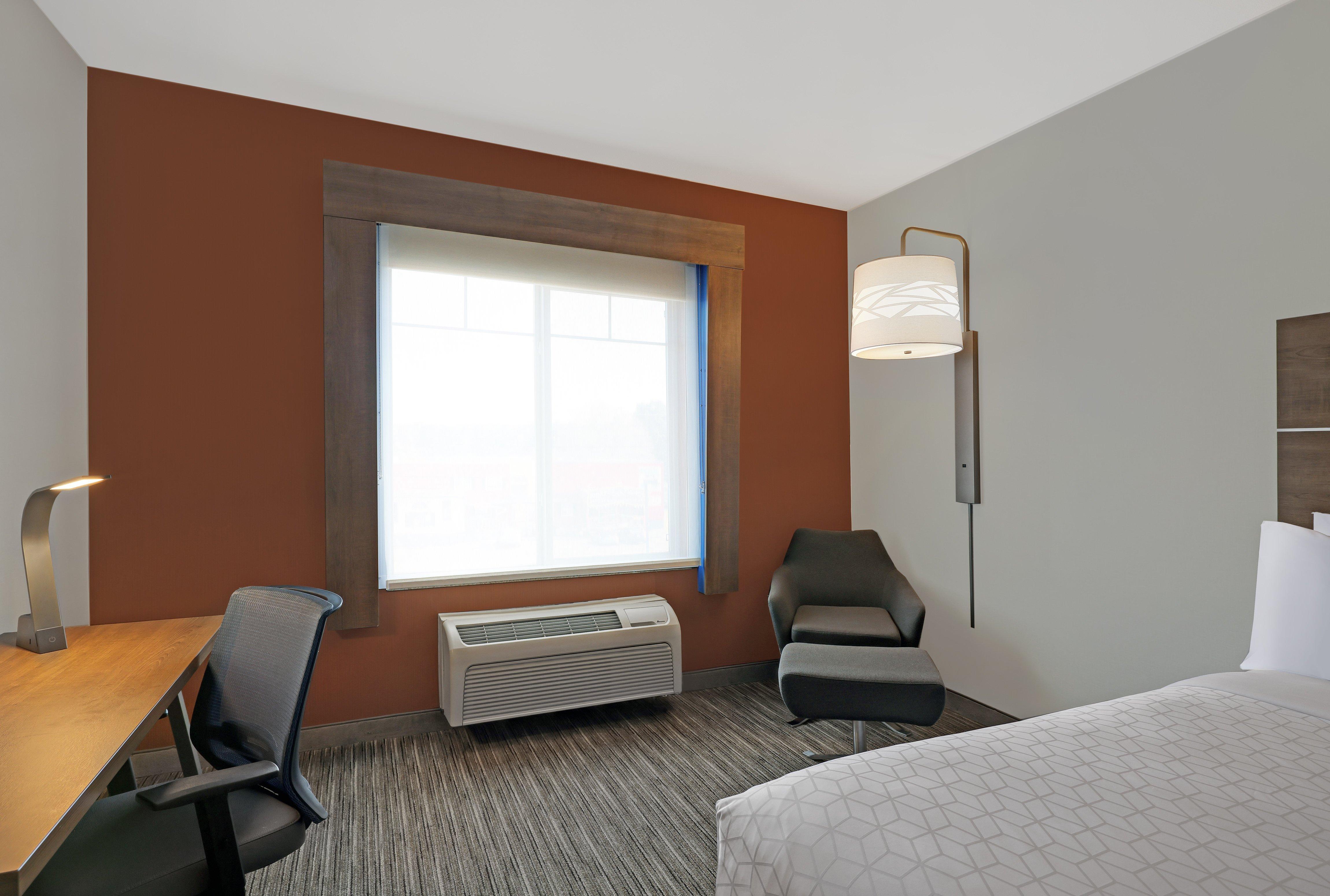 Holiday Inn Express Newport By Ihg Εξωτερικό φωτογραφία